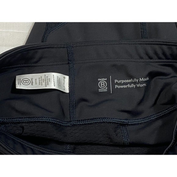 Athleta Women Size XXS Black Bike Shorts with 2 Side Zipper Pockets - Picture 9 of 14